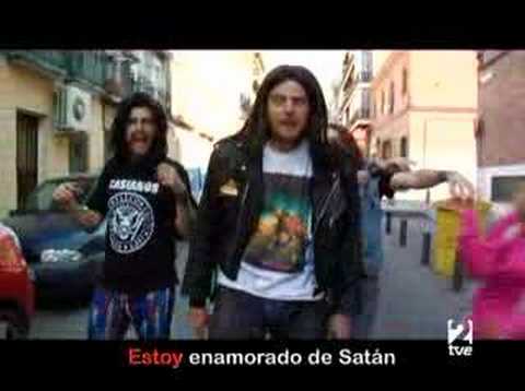 Descubre el curioso origen del Coche Fúnebre de Muchachada Nui