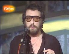 Eugenio: El niño roto que encontró libertad en su bicicleta