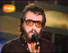 Eugenio y sus tres amigos perrunos: una historia de amistad y superación